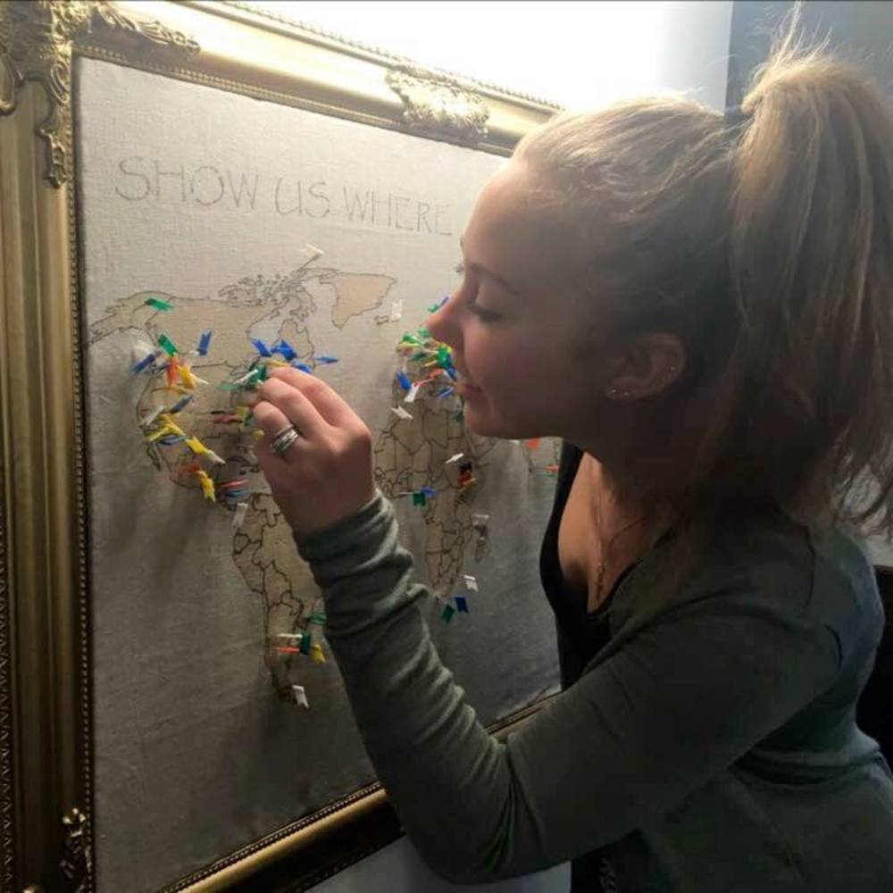 Meet your Posher, Allye